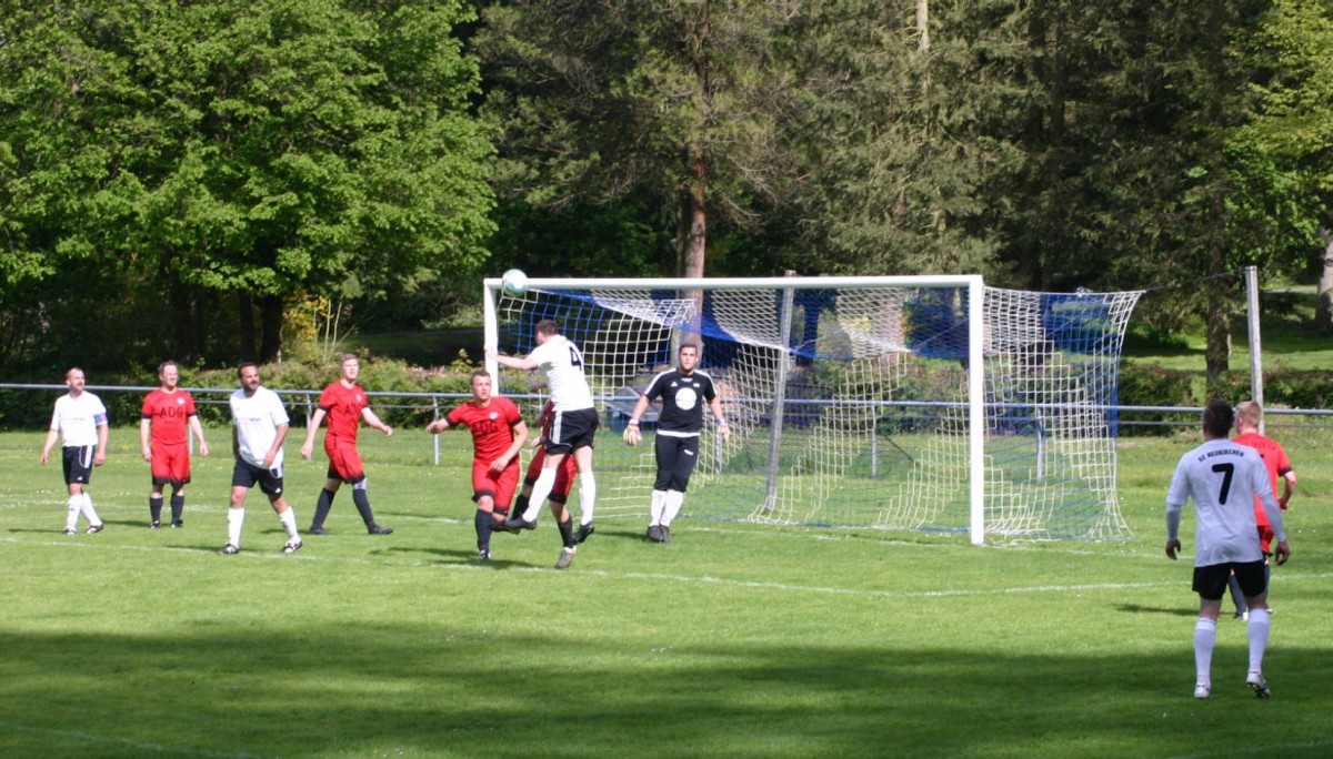 SONNTAG: Beide SGN/Rö-Teams in der Knüllkampfbahn vs Efze