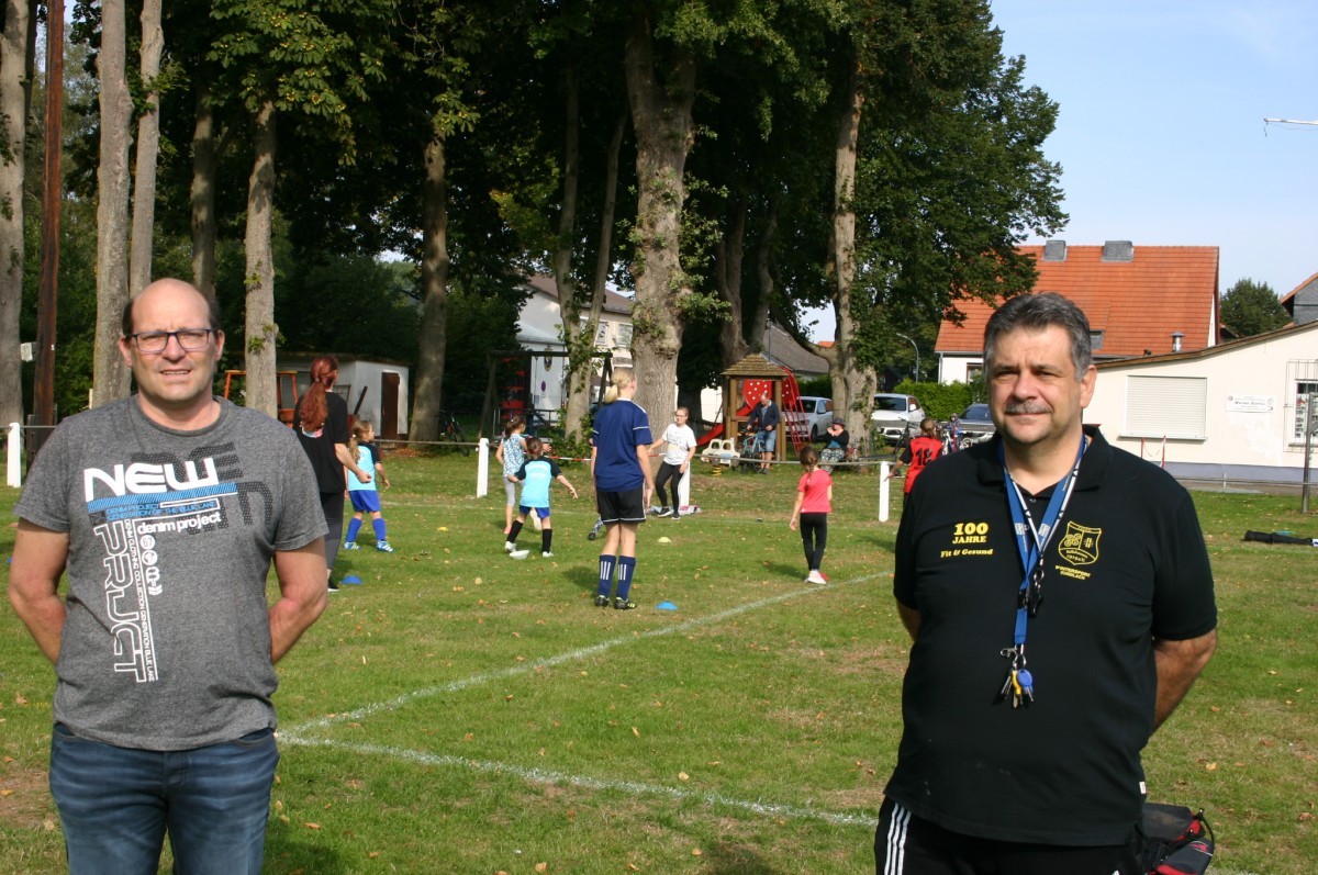 September 2020: Fußball-Kennenlern-Kurs für Mädchen beim TuSpo Röllshausen