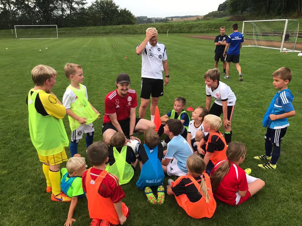 DFB-Mobil zu Gast bei der JSG Schrecksbach/Röllshausen