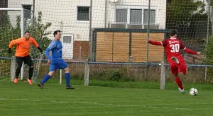 Sonntag: Zweites SG Neukirchen/Röllshausen-Team erwartet SG Landsburg im Stadion